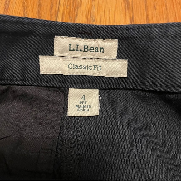 LL Bean Classic Fit Navy Pants - Picture 5 of 8